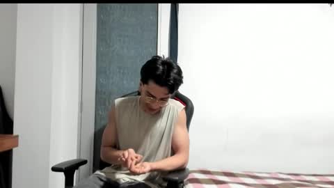 Snapshot of logannick chatting on September 9, 7:41 am Logan online show from September 9, 7:41 am