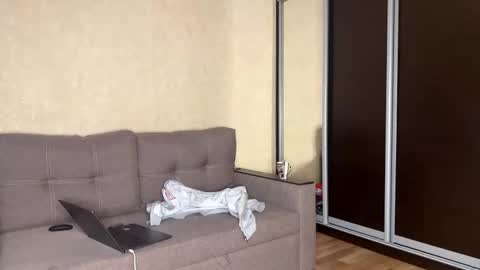 Amelia online show from October 25, 6:13 am