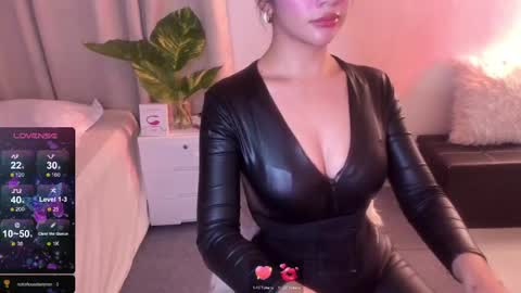 Mistress L online show from May 9, 11:44 pm