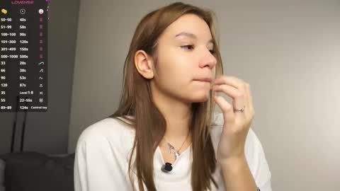 Elza online show from November 29, 7:43 pm