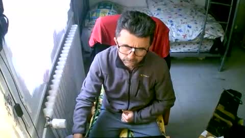 lokoum39 online show from October 27, 1:00 pm