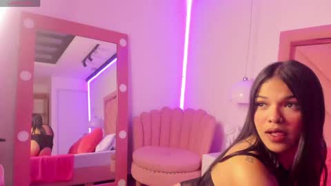 Lola online show from April 16, 2:55 am