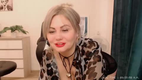 Snapshot of lola_anderson chatting on March 5, 4:56 am Lola online show from March 5, 4:56 am