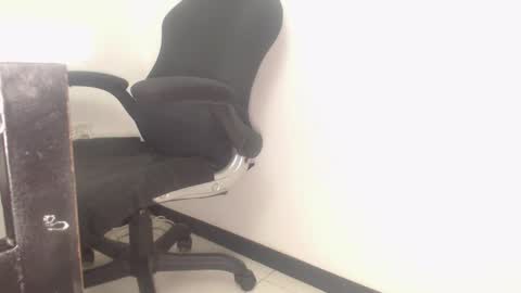 lola_honney online show from January 12, 5:20 pm