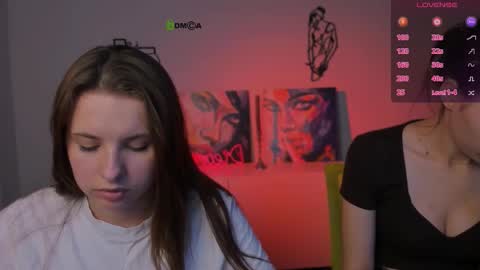 Lola online show from November 6, 7:17 pm