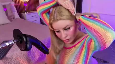 Lola Angel online show from June 10, 8:51 pm