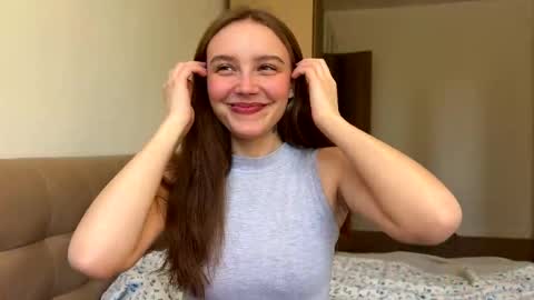 lolaatate online show from April 7, 6:37 am