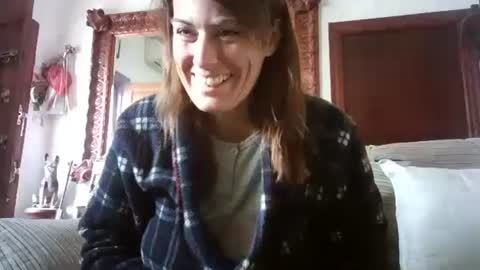 LOLA HUESO y ERIC online show from March 1, 9:40 am