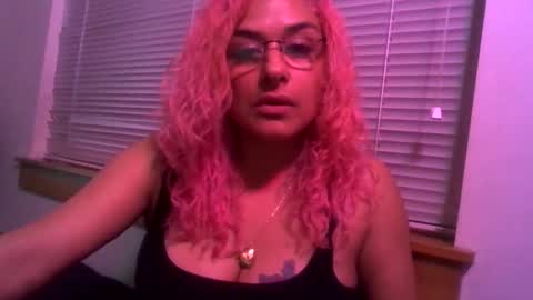 lolaknowya online show from January 14, 10:45 am