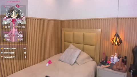 LOLA online show from April 10, 6:30 am