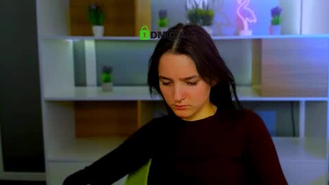 lole ti online show from March 11, 1:03 pm