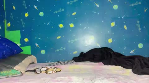 Pretty Janne 3 online show from November 16, 8:38 am