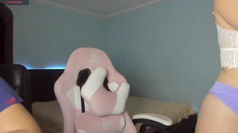 lollove24 online show from December 25, 7:24 am