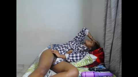 lolly_96 online show from October 14, 8:01 pm