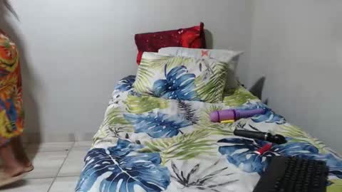 lolly_96 online show from October 10, 12:05 am