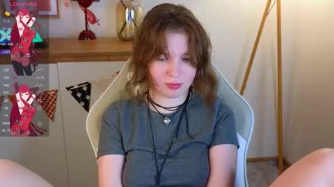 Mona online show from November 6, 3:37 pm