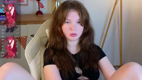 Mona online show from November 5, 2:52 pm