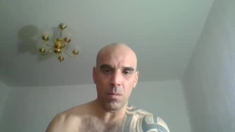 lolotatto online show from April 1, 10:27 am