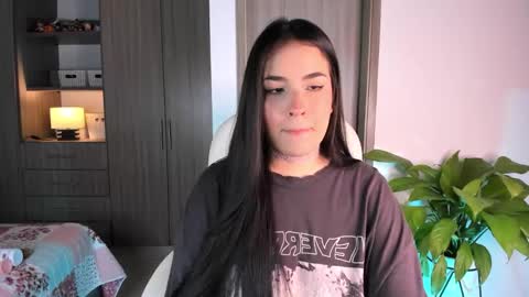 Sarah online show from January 13, 4:31 am