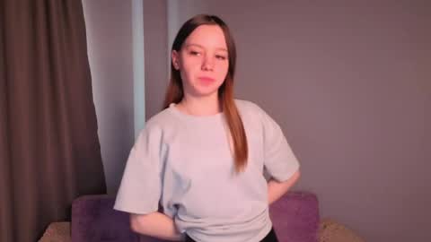 lolytaberry online show from May 13, 1:59 am