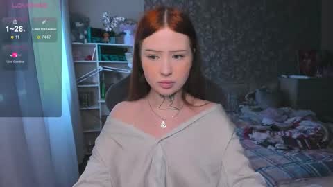 lona online show from December 3, 9:21 am