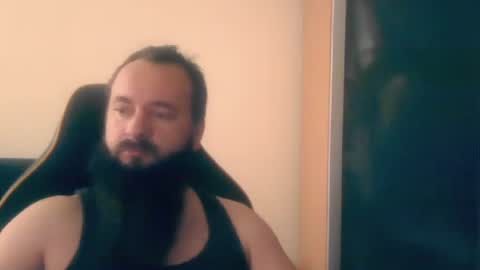 london_man1988 online show from October 23, 8:16 am