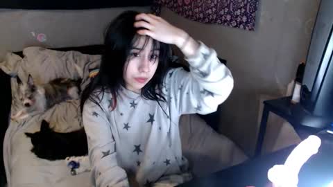 londonray online show from December 14, 3:02 am