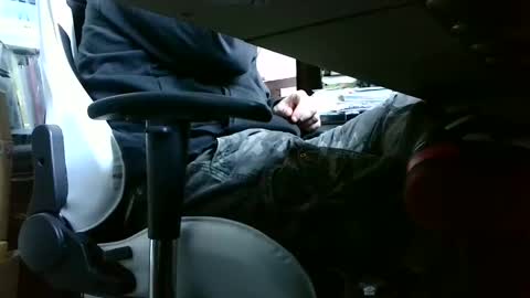 Snapshot of lonelypumabreizh chatting on January 12, 9:08 am Pumabreizh online show from January 12, 9:08 am
