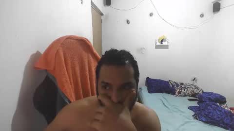 Marvin Santiago online show from February 19, 10:14 am