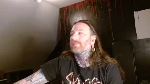 longhair online show from December 4, 4:59 am