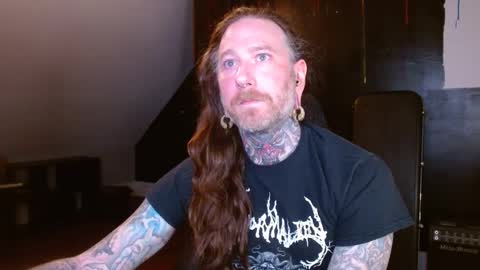 longhair online show from February 11, 1:31 am