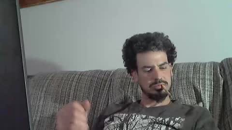 Alejandro Rulitos Twitter longnight55 Intagram 5longnight5 online show from April 13, 3:16 pm