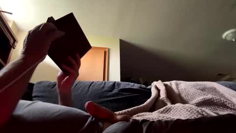 longxlt online show from March 22, 7:40 pm