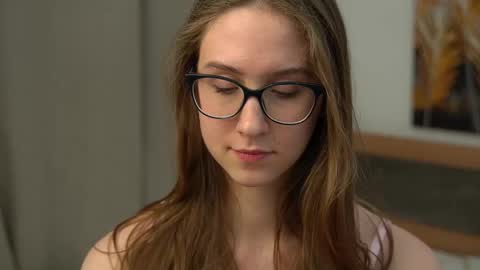 Hanna online show from March 4, 1:45 am