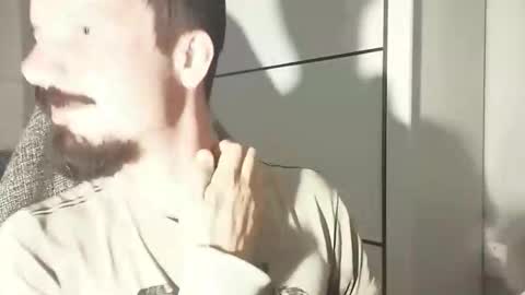 Lucas online show from February 24, 5:27 pm