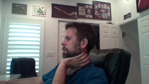 lookyherre online show from April 13, 4:11 pm