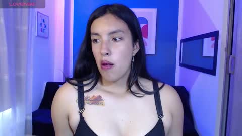 Loornna  mirr online show from December 1, 7:45 pm