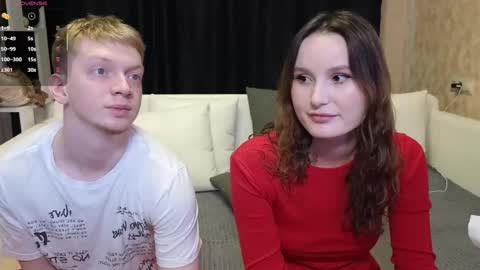 Jean and Isa right couple Mark and Eva left couple online show from March 8, 9:06 am