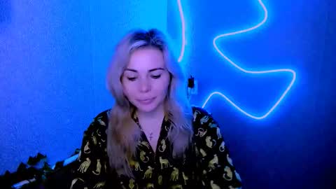 Lora online show from February 25, 3:10 am