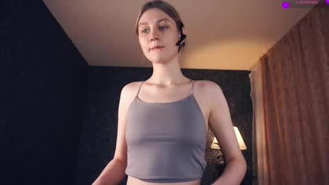 Lora online show from December 21, 5:36 am