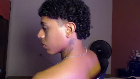 lord_dainn online show from May 14, 3:27 am