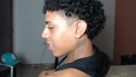 lord_dainn online show from May 13, 2:32 am