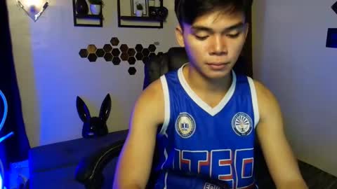 lord_hotasian online show from February 24, 11:46 am