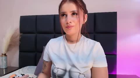 LoreleiBell online show from September 13, 12:40 pm
