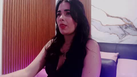 Loren online show from April 30, 3:11 am