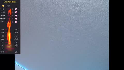 Snapshot of lorenitha_20 chatting on February 17, 5:23 pm lorenitha online show from February 17, 5:23 pm