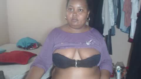 lorena online show from November 6, 7:11 am