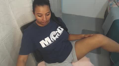 Loretta Gmez online show from February 21, 1:41 am