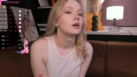 Alice online show from March 4, 7:22 pm