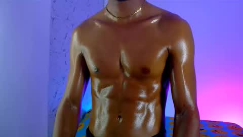 Lorian Vikel  online show from March 4, 9:56 pm